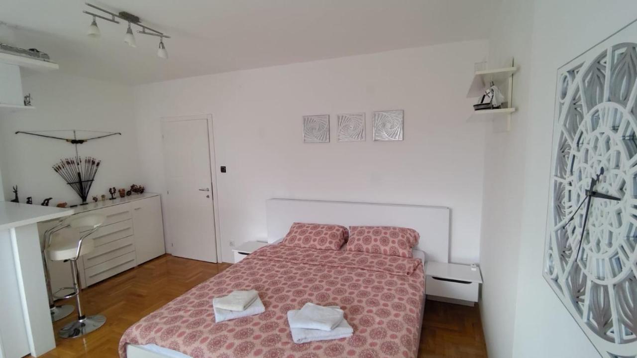 Poesia Apartment 노비사드 외부 사진